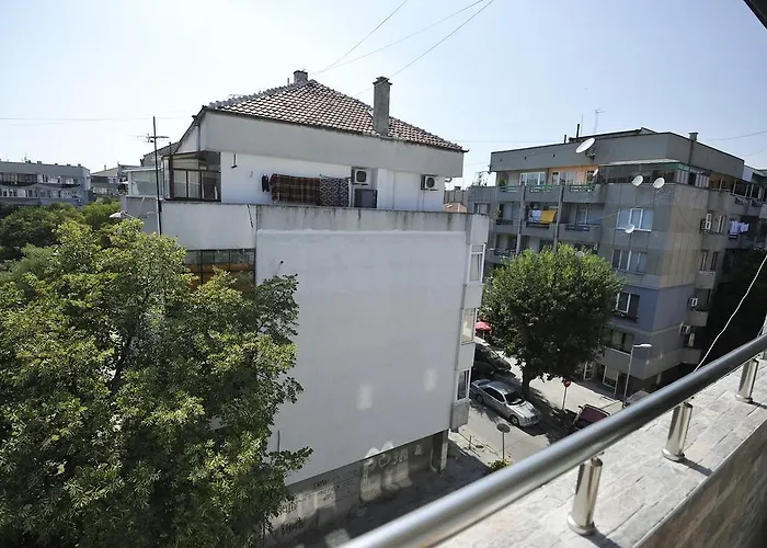 Апартамент Poshta 1 3 *