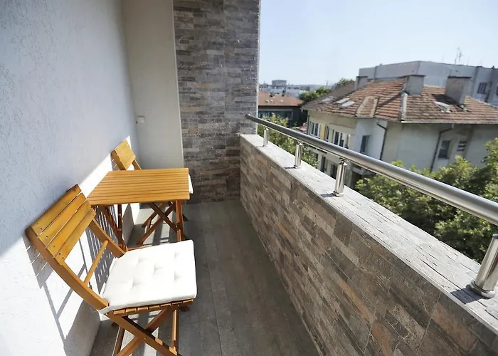 Апартамент Poshta 1 3 Варна